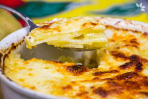 Batata gratinada com queijo prato na airfryer